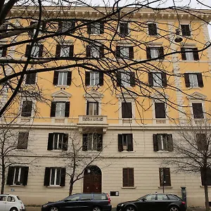 https://74-crescenzio-house.it-romehotels.com